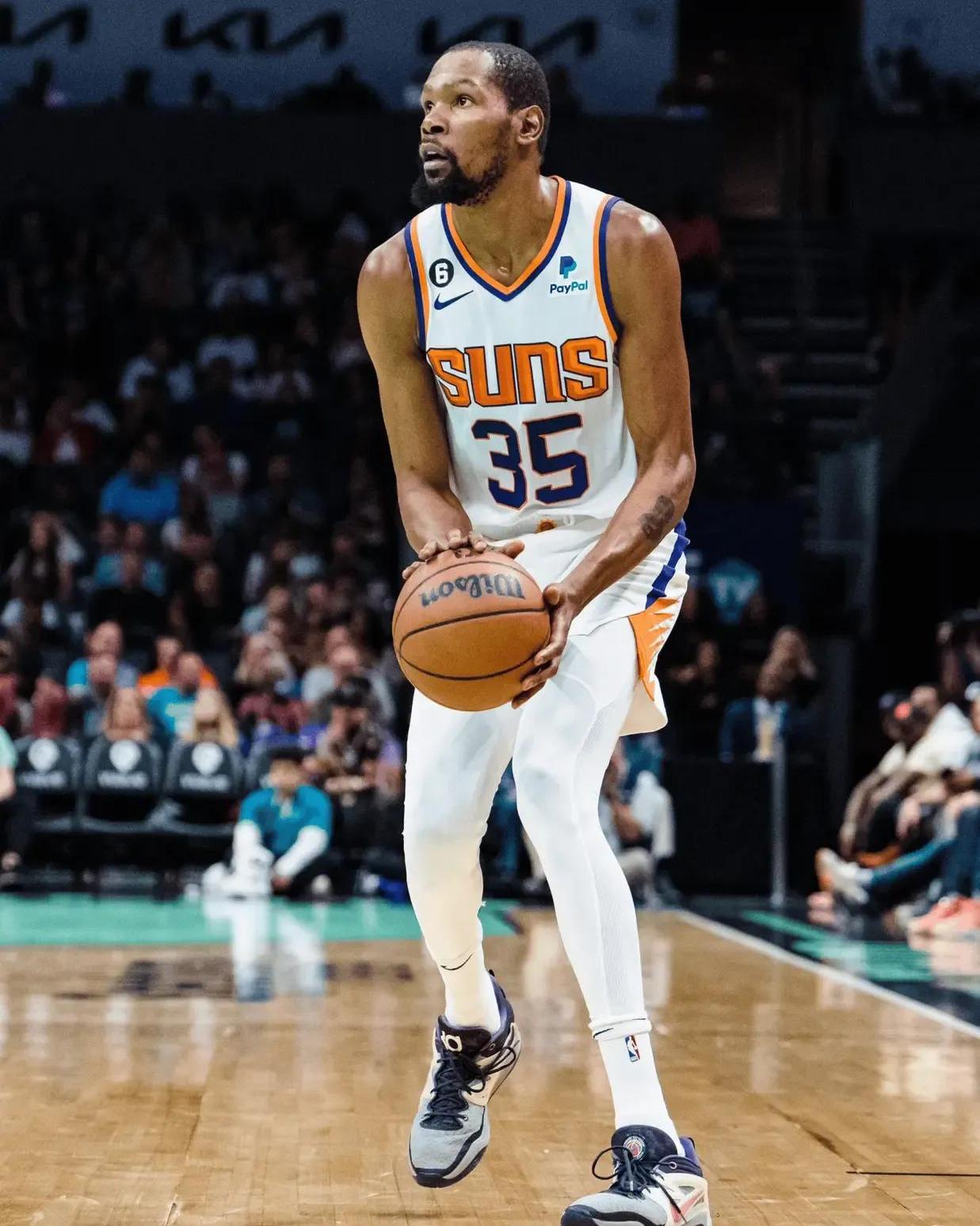 开云体育-关于杜兰特重返赛场，大比分获胜首场状态出色，巴黎圣日耳曼观众沸腾！的信息-开云体育