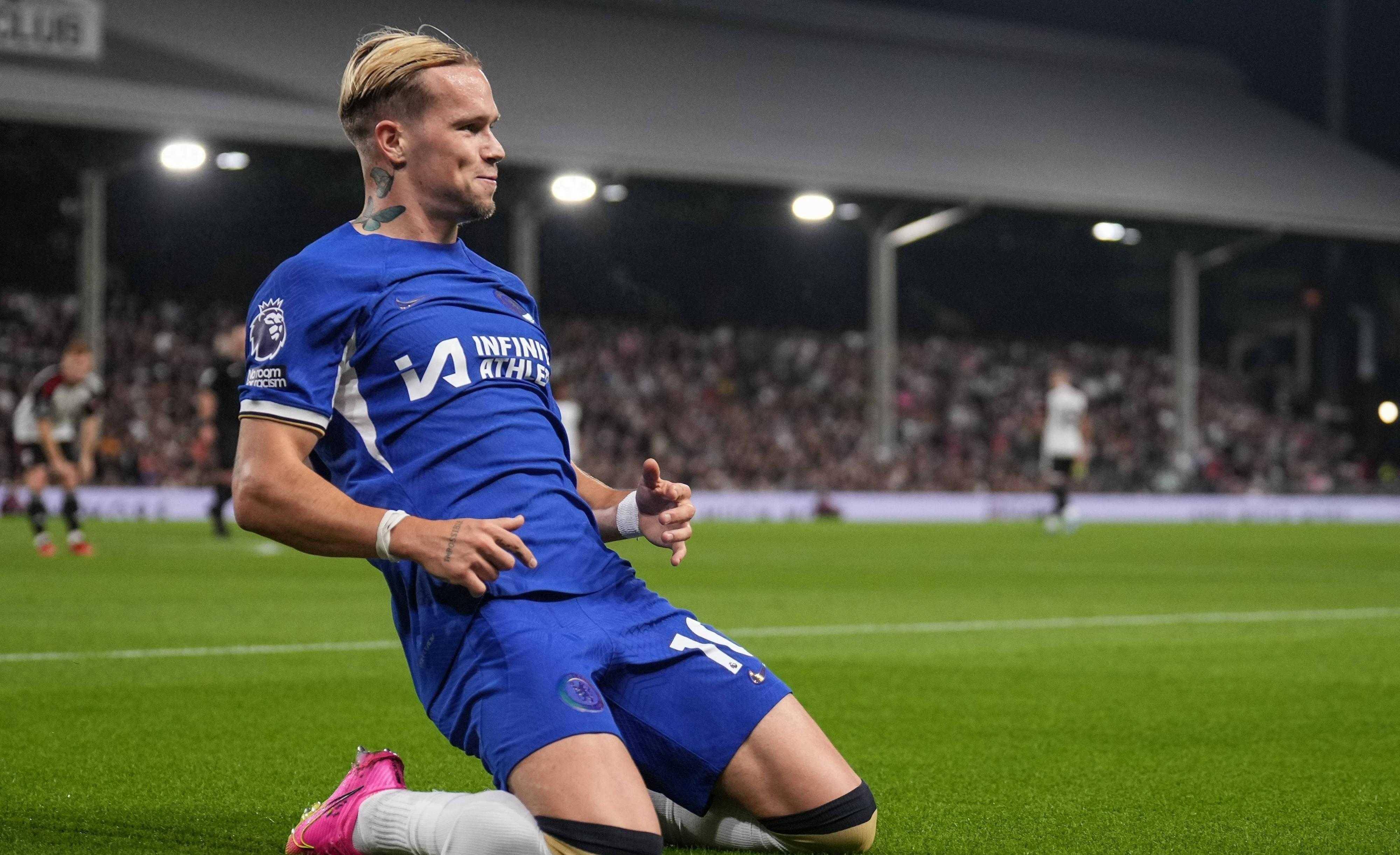 开云体育-切尔西前途光明！，詹姆斯新星锐不可当表现突出全场沸腾不已-开云体育